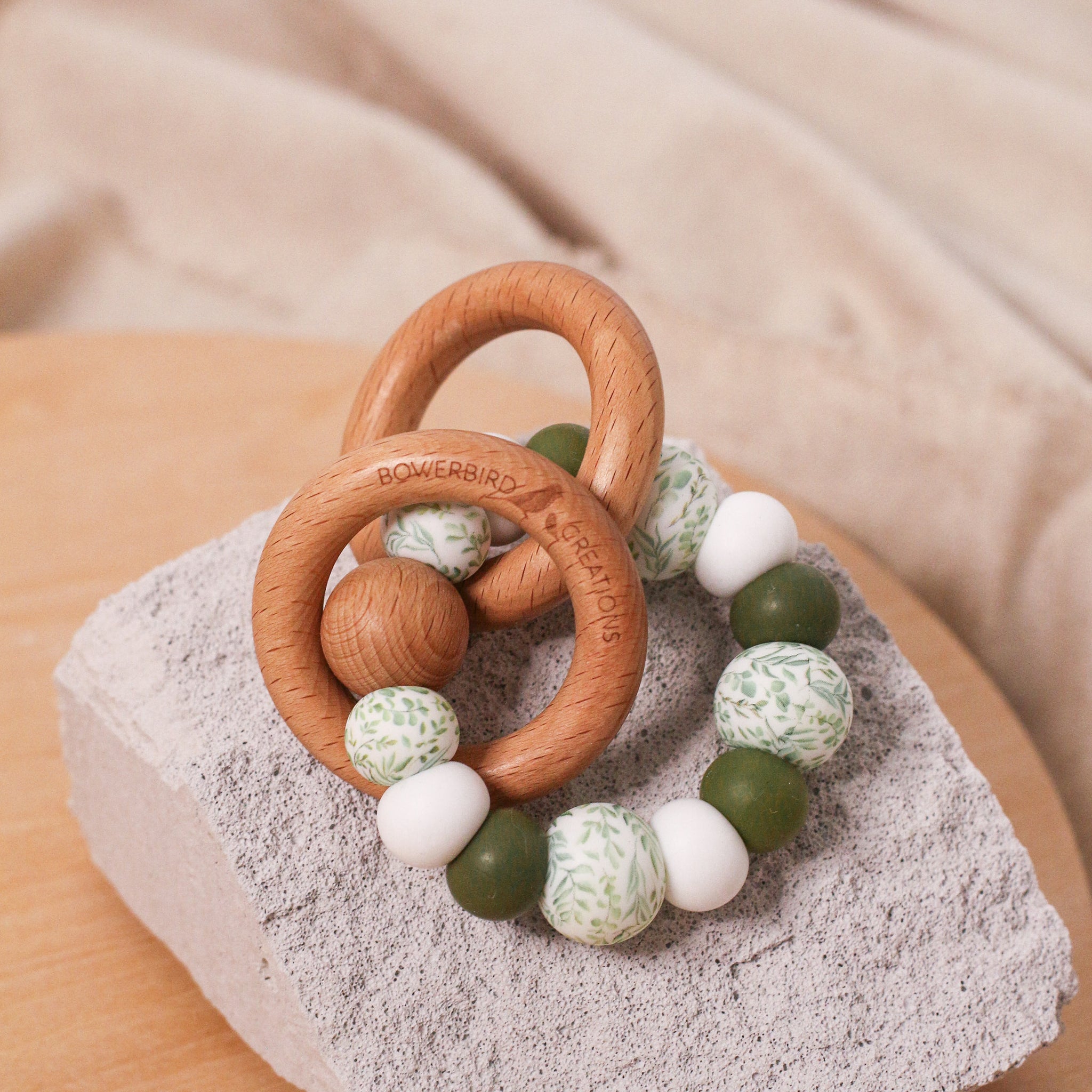 DREAMER TEETHING TOY Eucalyptus